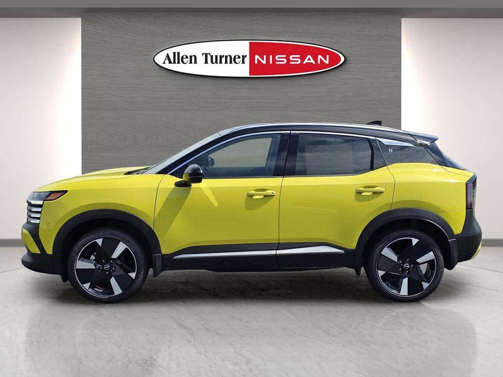 new 2025 Nissan Kicks car, priced at $28,025