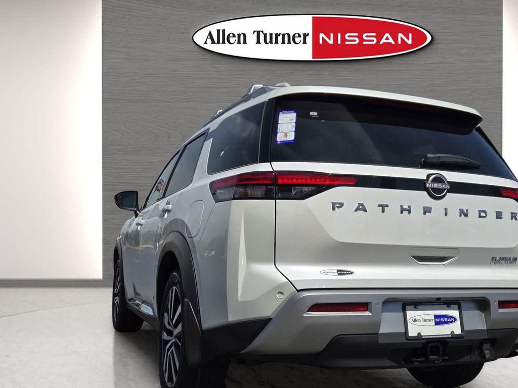 new 2025 Nissan Pathfinder car, priced at $49,553