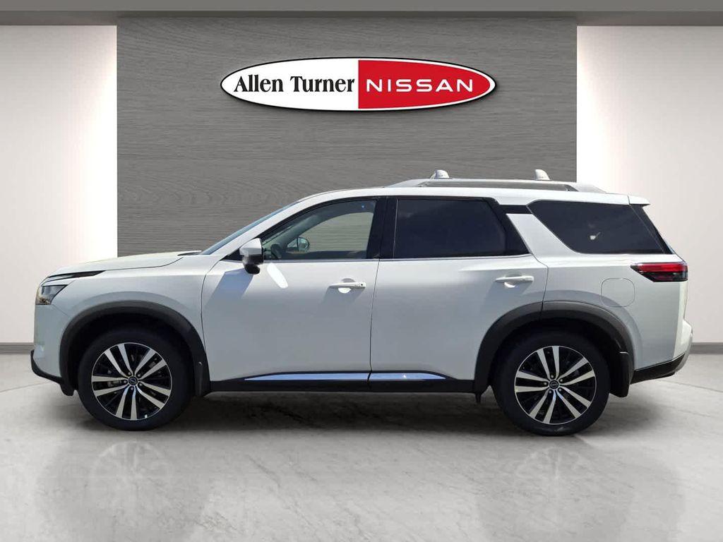 new 2025 Nissan Pathfinder car, priced at $49,553