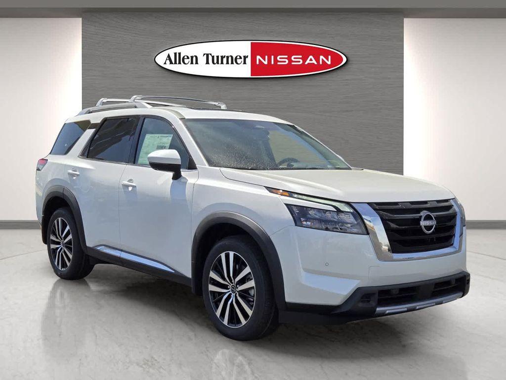 new 2025 Nissan Pathfinder car, priced at $49,553