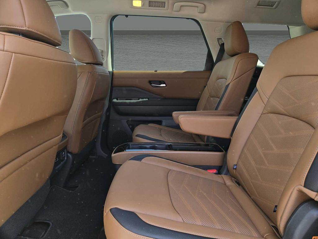 new 2025 Nissan Pathfinder car, priced at $49,553