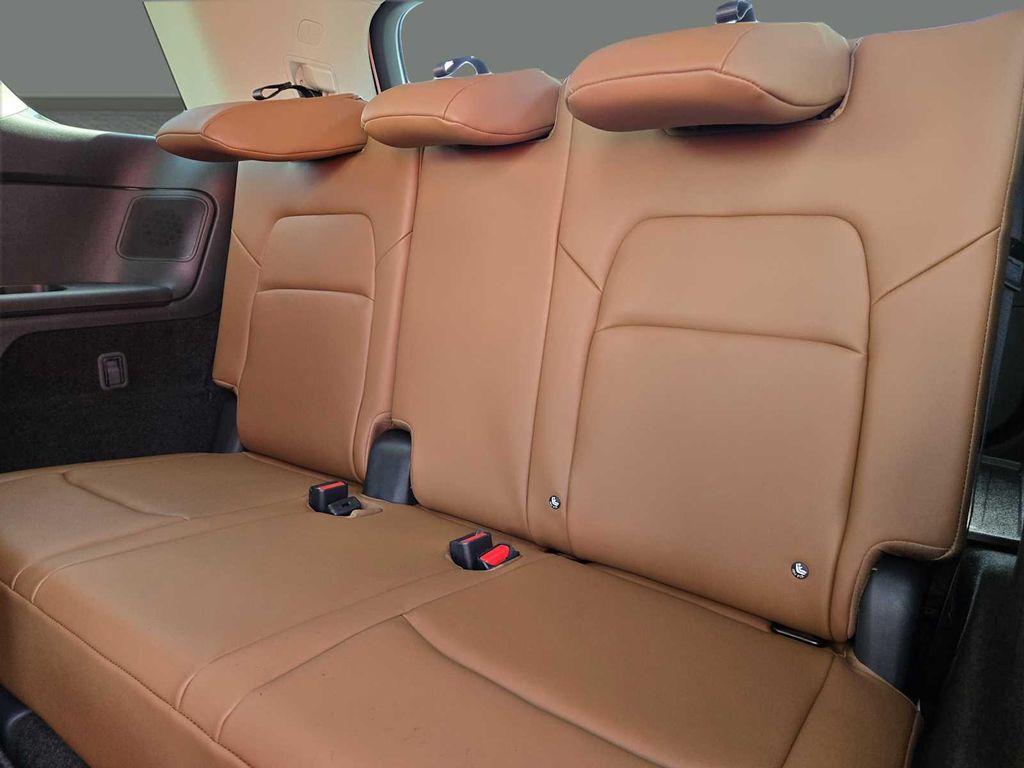 new 2025 Nissan Pathfinder car, priced at $49,553