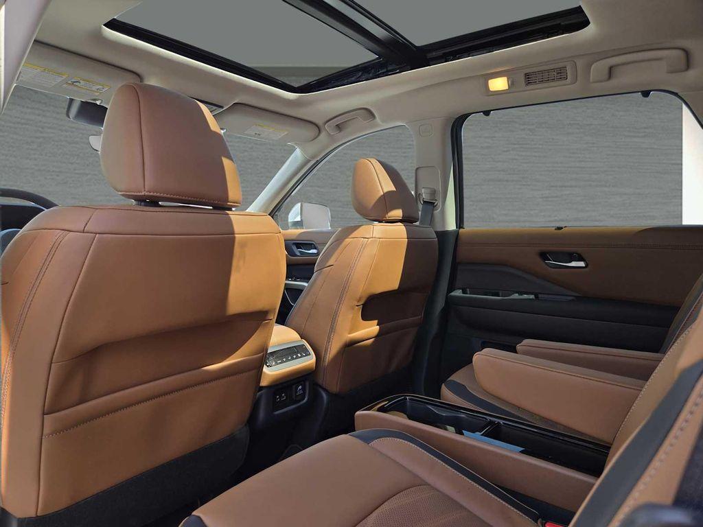 new 2025 Nissan Pathfinder car, priced at $49,553