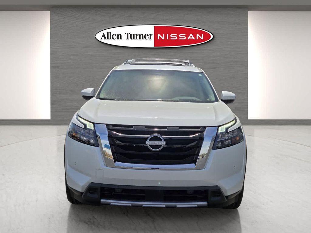 new 2025 Nissan Pathfinder car, priced at $49,553