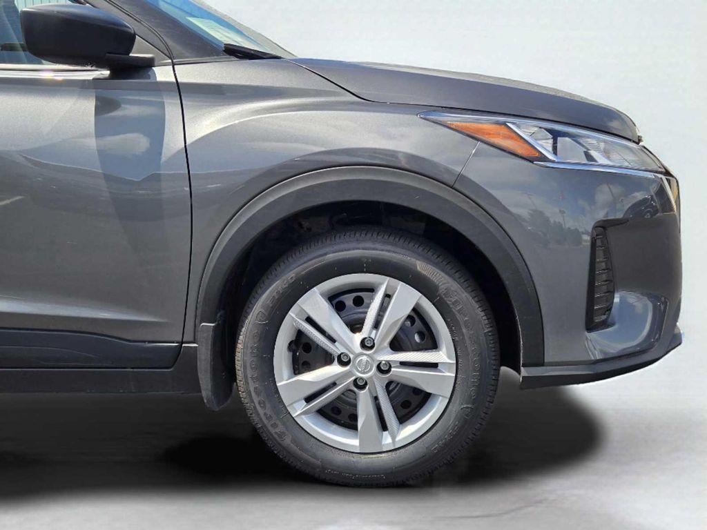 new 2025 Nissan Kicks car, priced at $22,871
