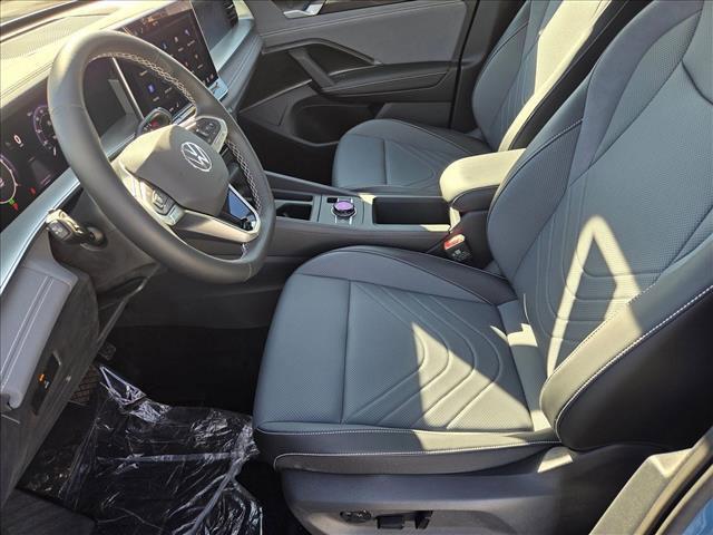 new 2025 Volkswagen Tiguan car, priced at $33,830