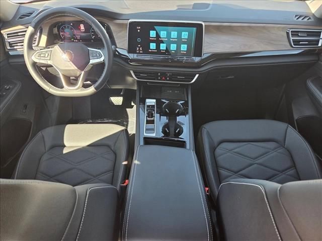 new 2026 Volkswagen Atlas car, priced at $45,648