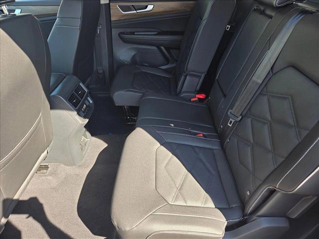 new 2026 Volkswagen Atlas car, priced at $45,648