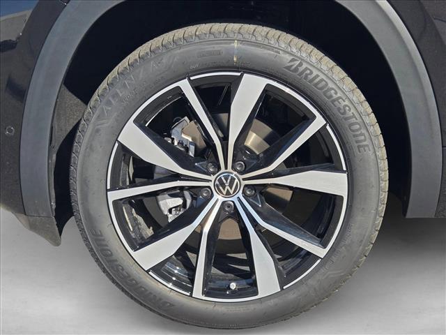 new 2026 Volkswagen Atlas car, priced at $56,544