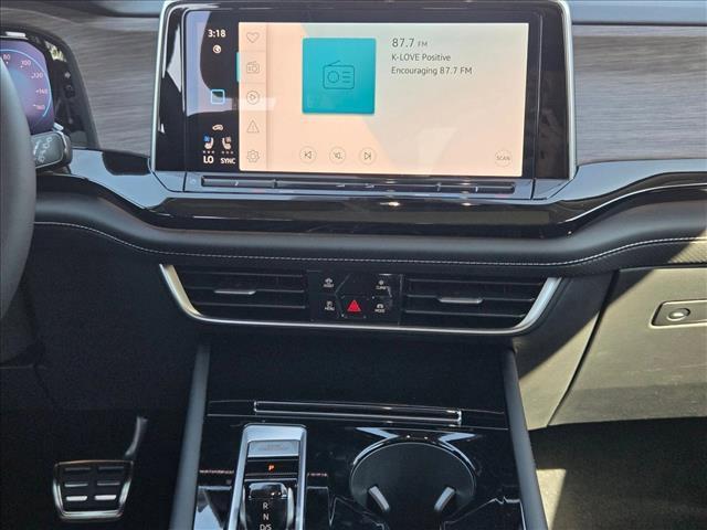 new 2026 Volkswagen Atlas car, priced at $56,304