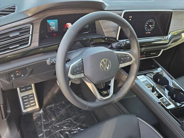 new 2026 Volkswagen Atlas car, priced at $56,304