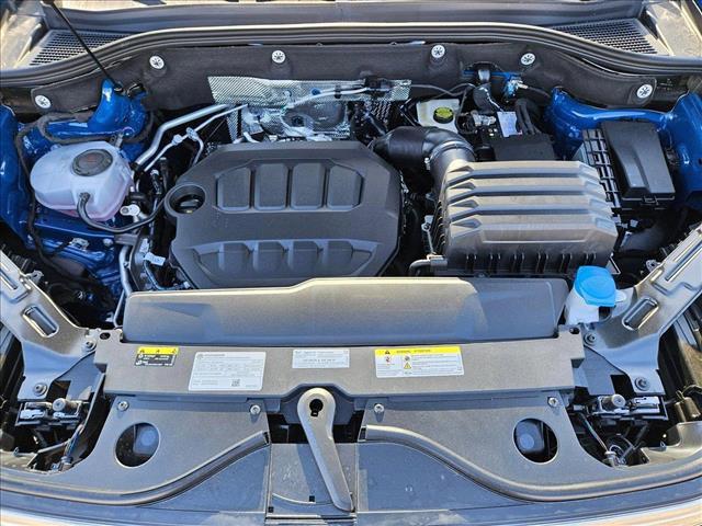 new 2025 Volkswagen Atlas car, priced at $50,482