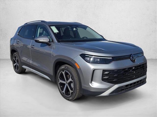 new 2025 Volkswagen Tiguan car, priced at $34,456