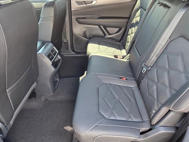 new 2026 Volkswagen Atlas Cross Sport car, priced at $44,452