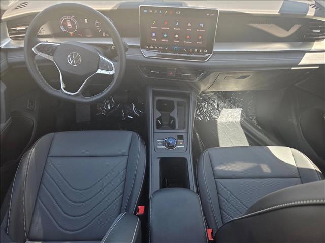 new 2025 Volkswagen Tiguan car, priced at $32,238