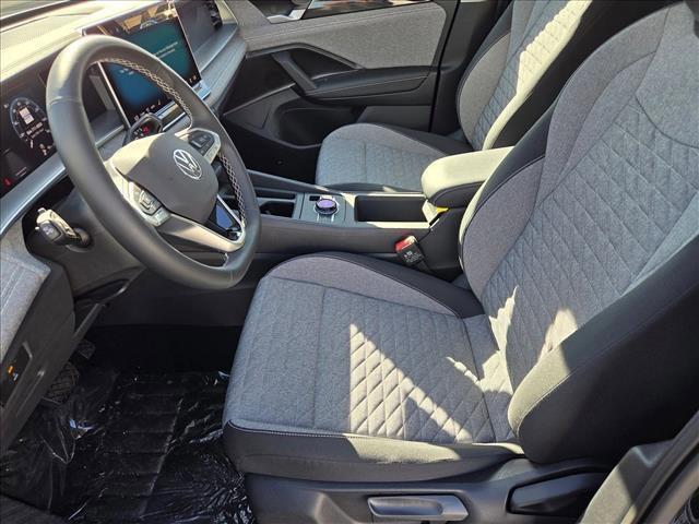 new 2025 Volkswagen Tiguan car, priced at $31,093