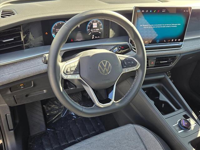 new 2025 Volkswagen Tiguan car, priced at $31,093