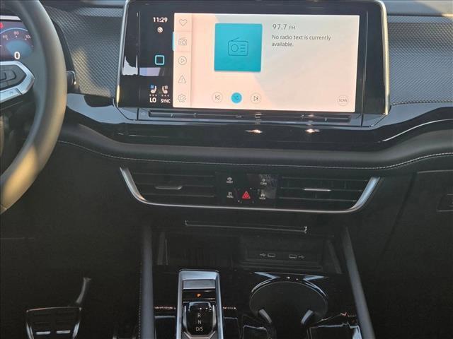 new 2026 Volkswagen Atlas Cross Sport car, priced at $52,328