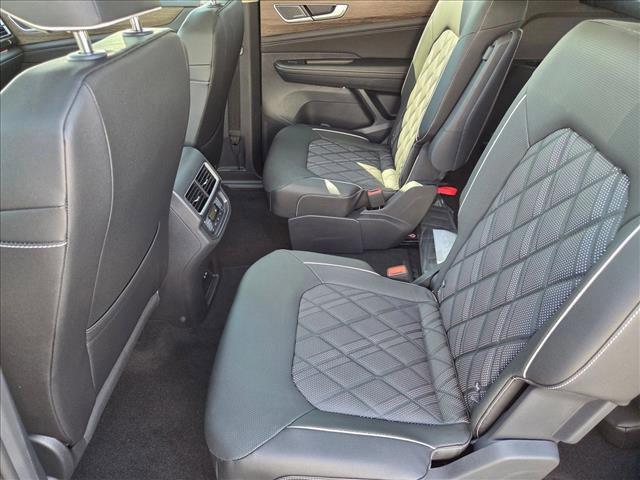 new 2026 Volkswagen Atlas car, priced at $56,999