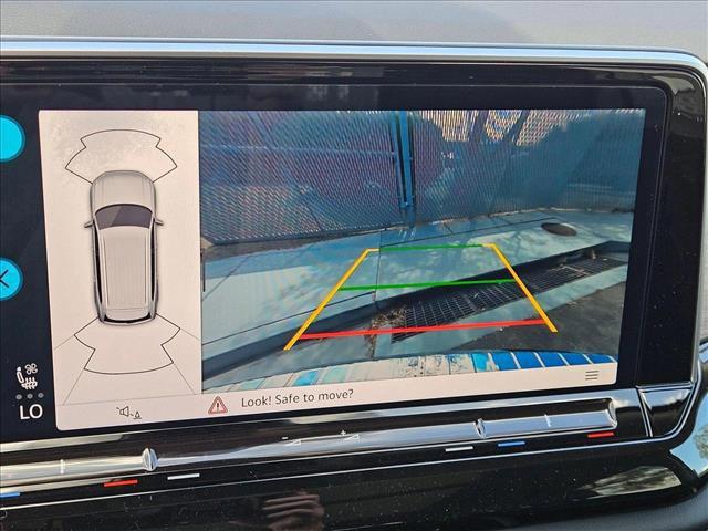 new 2025 Volkswagen Atlas car, priced at $45,816