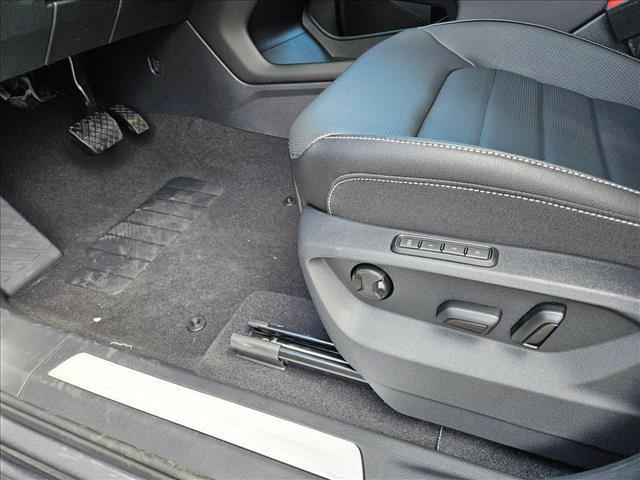 new 2025 Volkswagen Atlas car, priced at $45,816