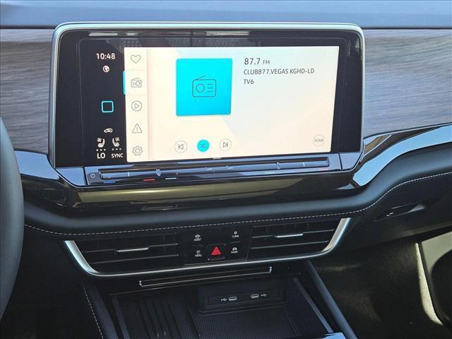 new 2025 Volkswagen Atlas car, priced at $46,024