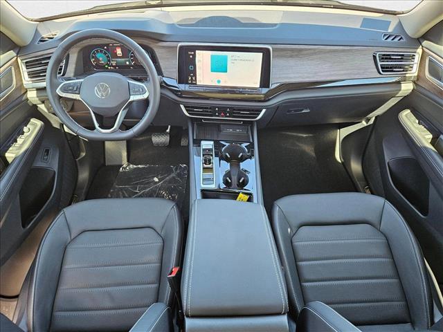 new 2025 Volkswagen Atlas car, priced at $46,024