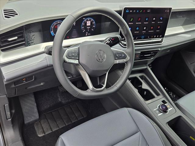 new 2025 Volkswagen Tiguan car, priced at $32,374