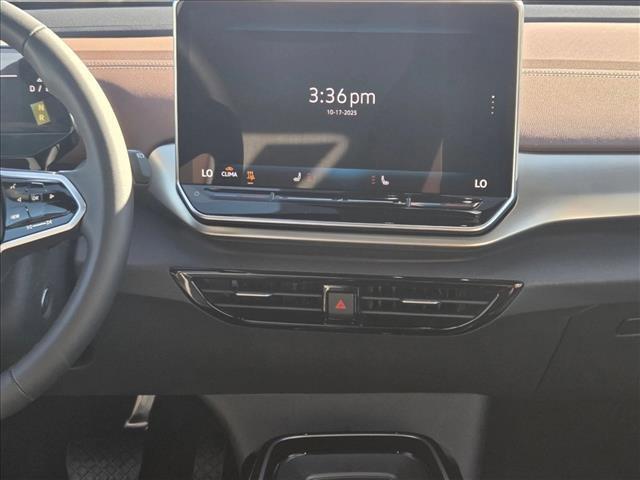 new 2025 Volkswagen ID.4 car, priced at $41,925