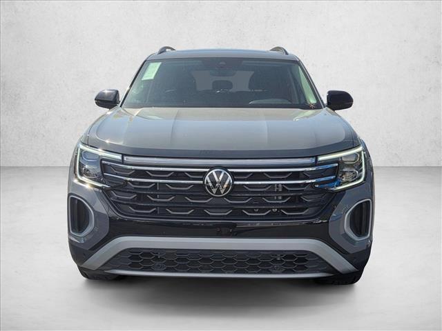 new 2025 Volkswagen Atlas car, priced at $46,048