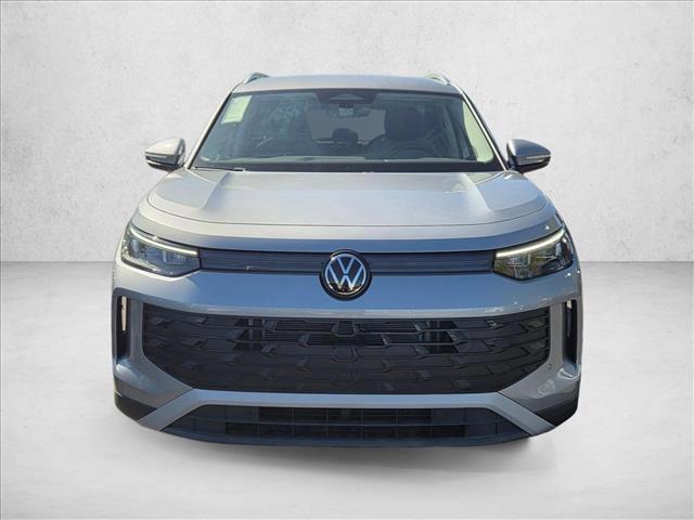 new 2025 Volkswagen Tiguan car, priced at $28,734