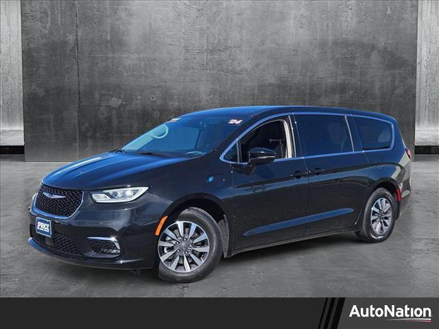 used 2024 Chrysler Pacifica Hybrid car, priced at $34,995