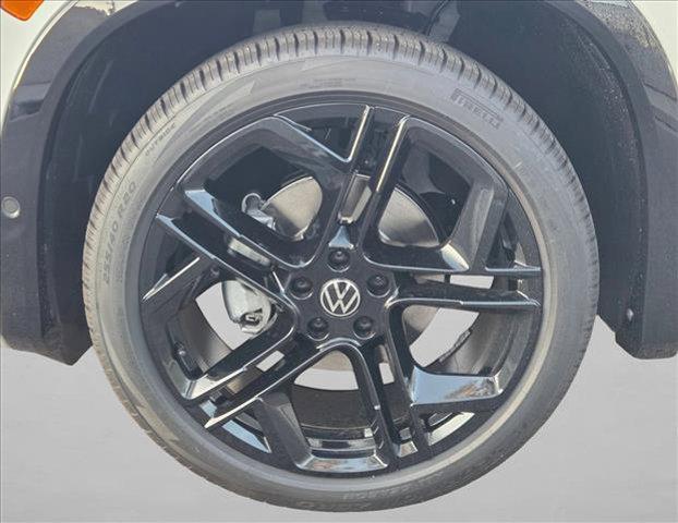 new 2026 Volkswagen Tiguan car, priced at $39,650
