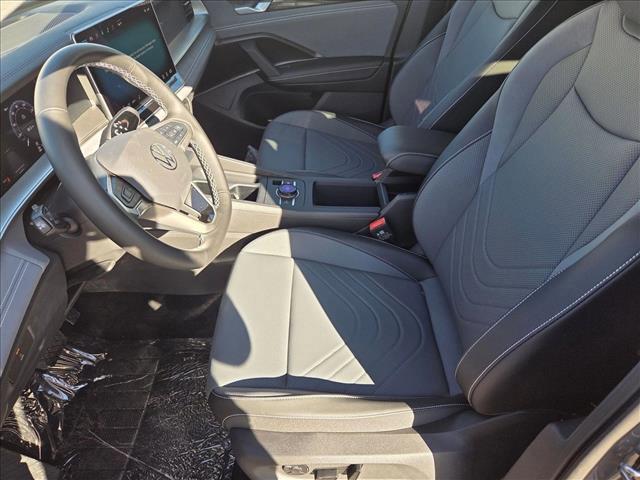 new 2025 Volkswagen Tiguan car, priced at $34,750