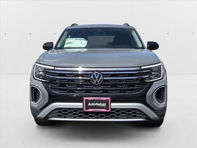 new 2025 Volkswagen Atlas car, priced at $44,858