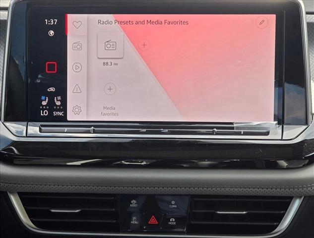 new 2025 Volkswagen Atlas car, priced at $44,858