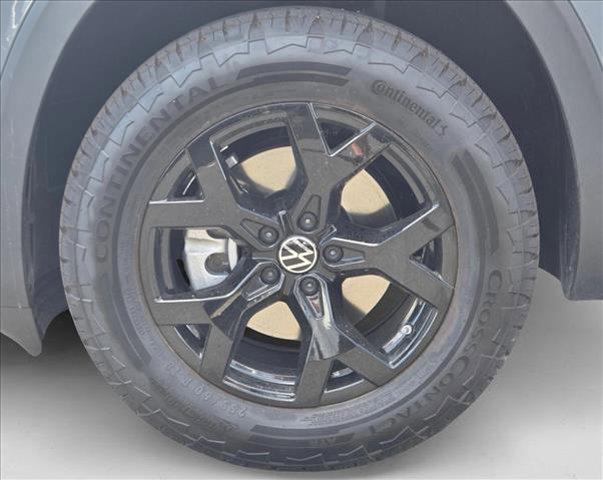 new 2025 Volkswagen Atlas car, priced at $44,858