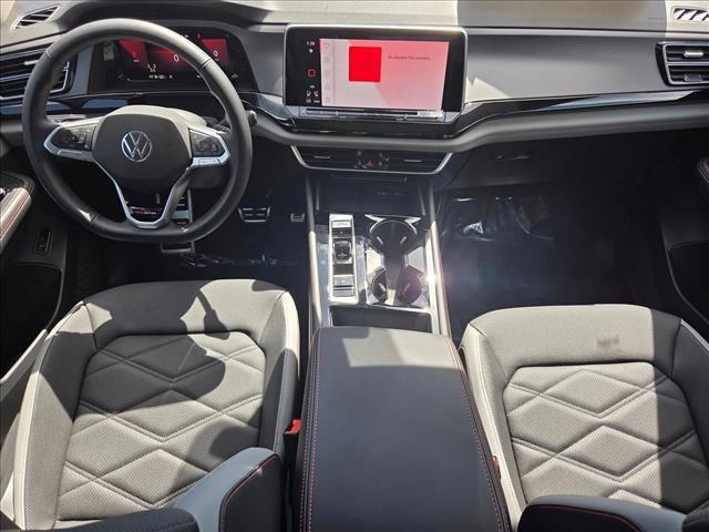 new 2025 Volkswagen Atlas car, priced at $44,858