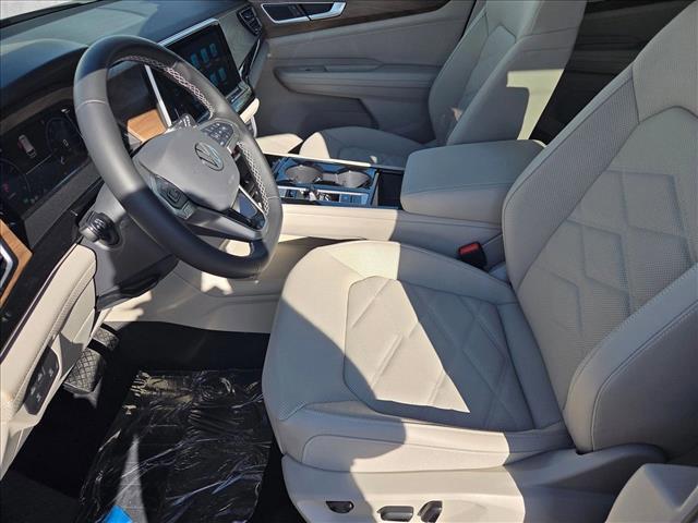 new 2026 Volkswagen Atlas car, priced at $49,320