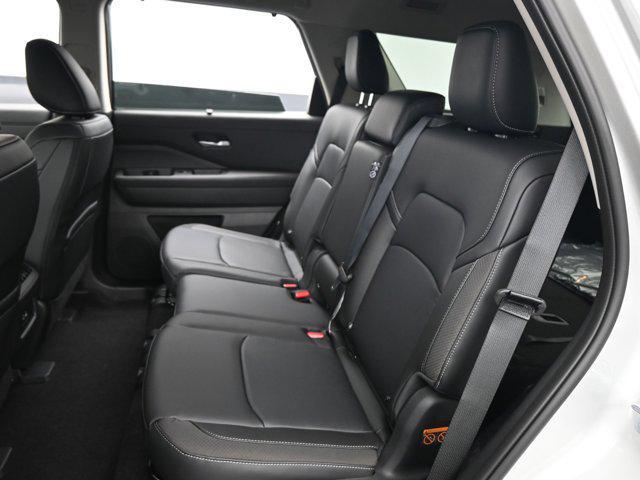 new 2025 Nissan Pathfinder car, priced at $41,947