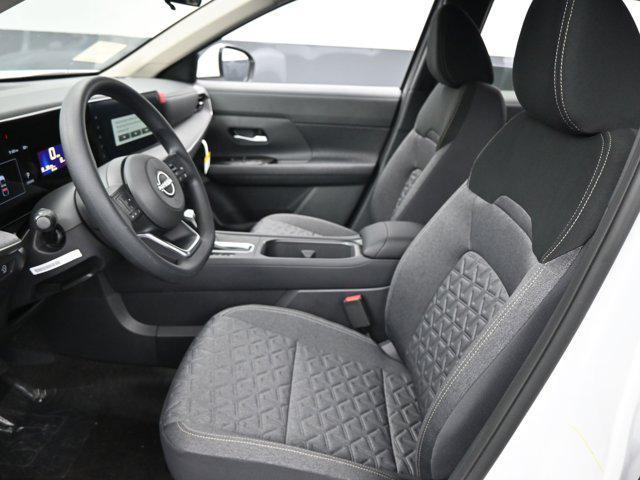 new 2025 Nissan Kicks car, priced at $25,005