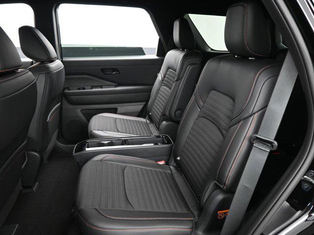 new 2025 Nissan Pathfinder car, priced at $43,889