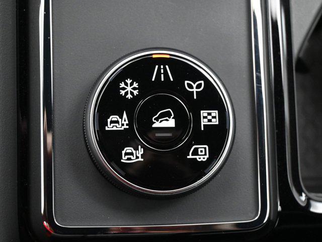 new 2025 Nissan Pathfinder car, priced at $43,889