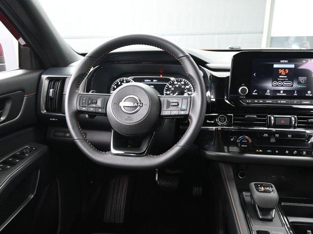 used 2024 Nissan Pathfinder car, priced at $35,918