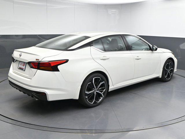 new 2025 Nissan Altima car, priced at $32,174