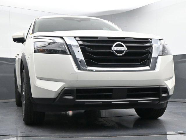 new 2024 Nissan Pathfinder car, priced at $41,722