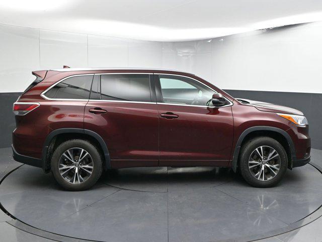 used 2016 Toyota Highlander car, priced at $19,063