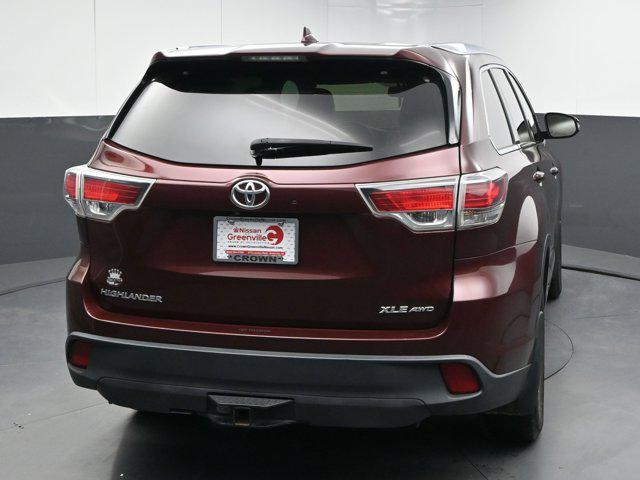 used 2016 Toyota Highlander car, priced at $19,063