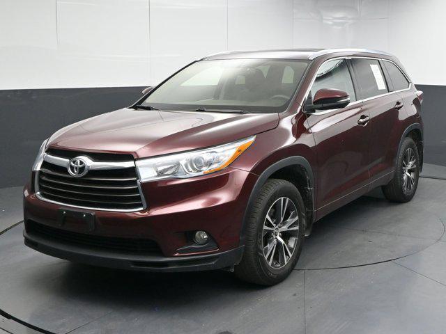 used 2016 Toyota Highlander car, priced at $19,063