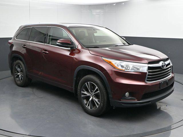 used 2016 Toyota Highlander car, priced at $19,632